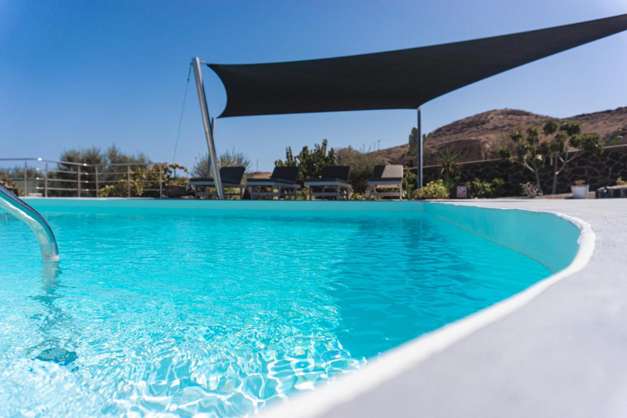 Villas Scirocco Фира Екстериор снимка