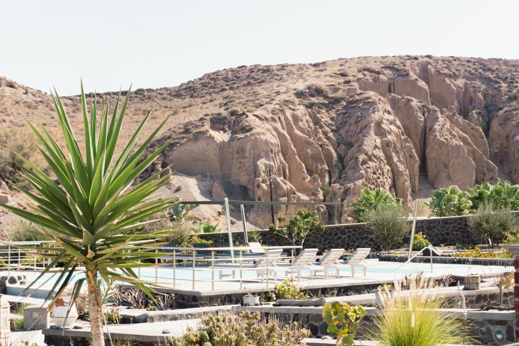 Villas Scirocco Фира Екстериор снимка