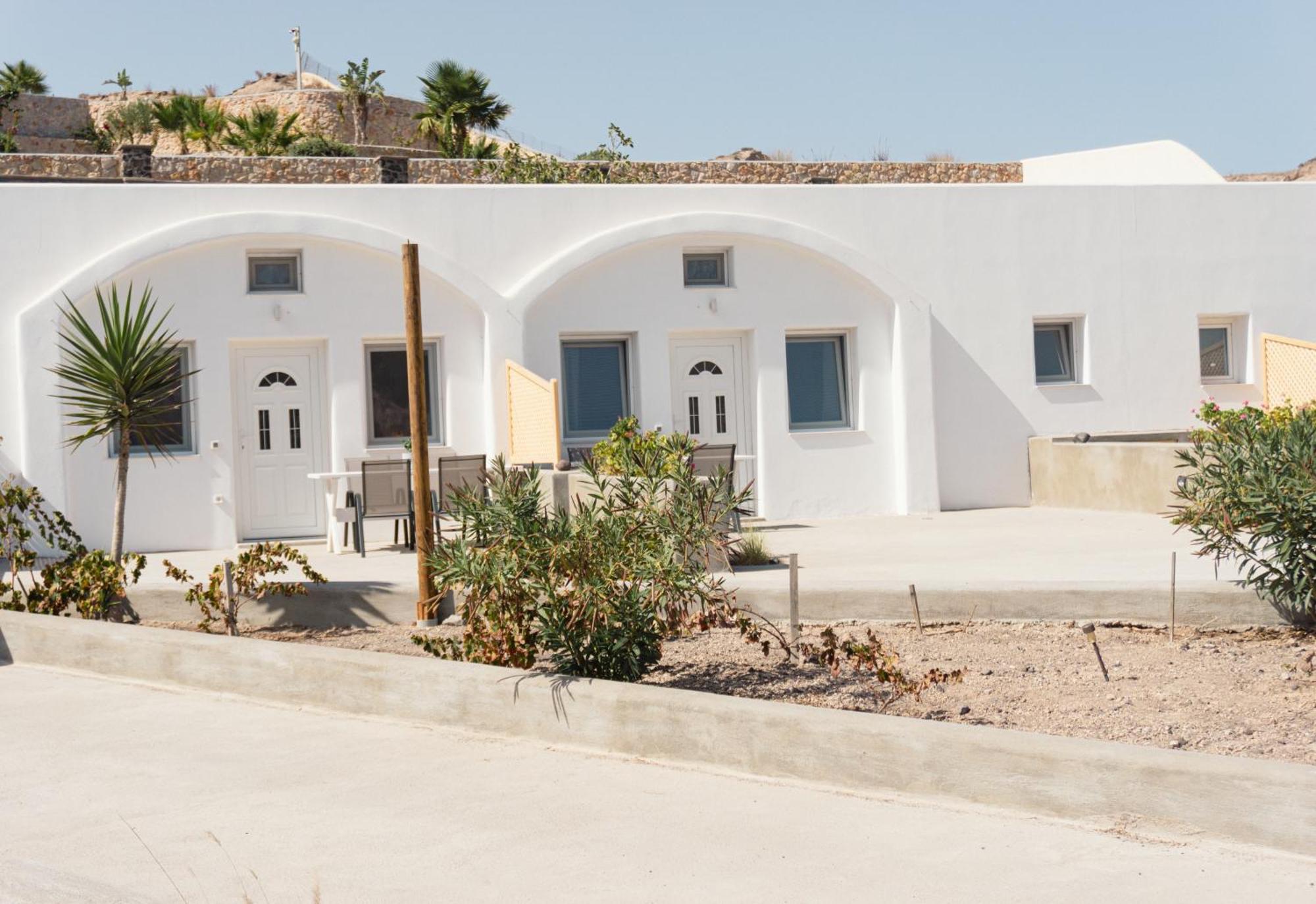 Villas Scirocco Фира Екстериор снимка