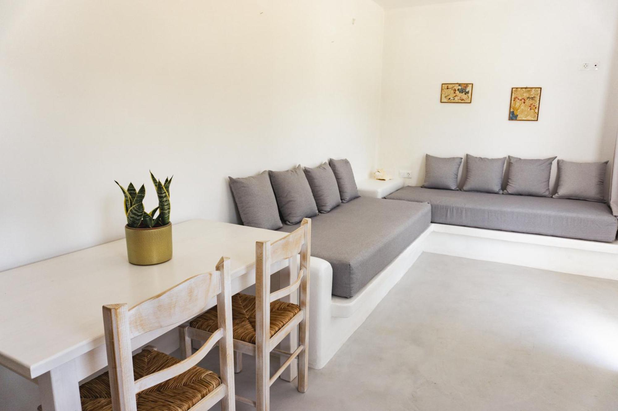 Villas Scirocco Фира Екстериор снимка
