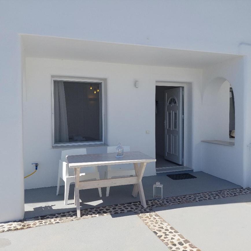 Villas Scirocco Фира Екстериор снимка