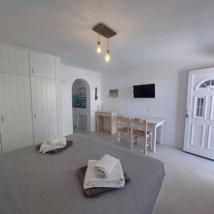 Villas Scirocco Фира Екстериор снимка